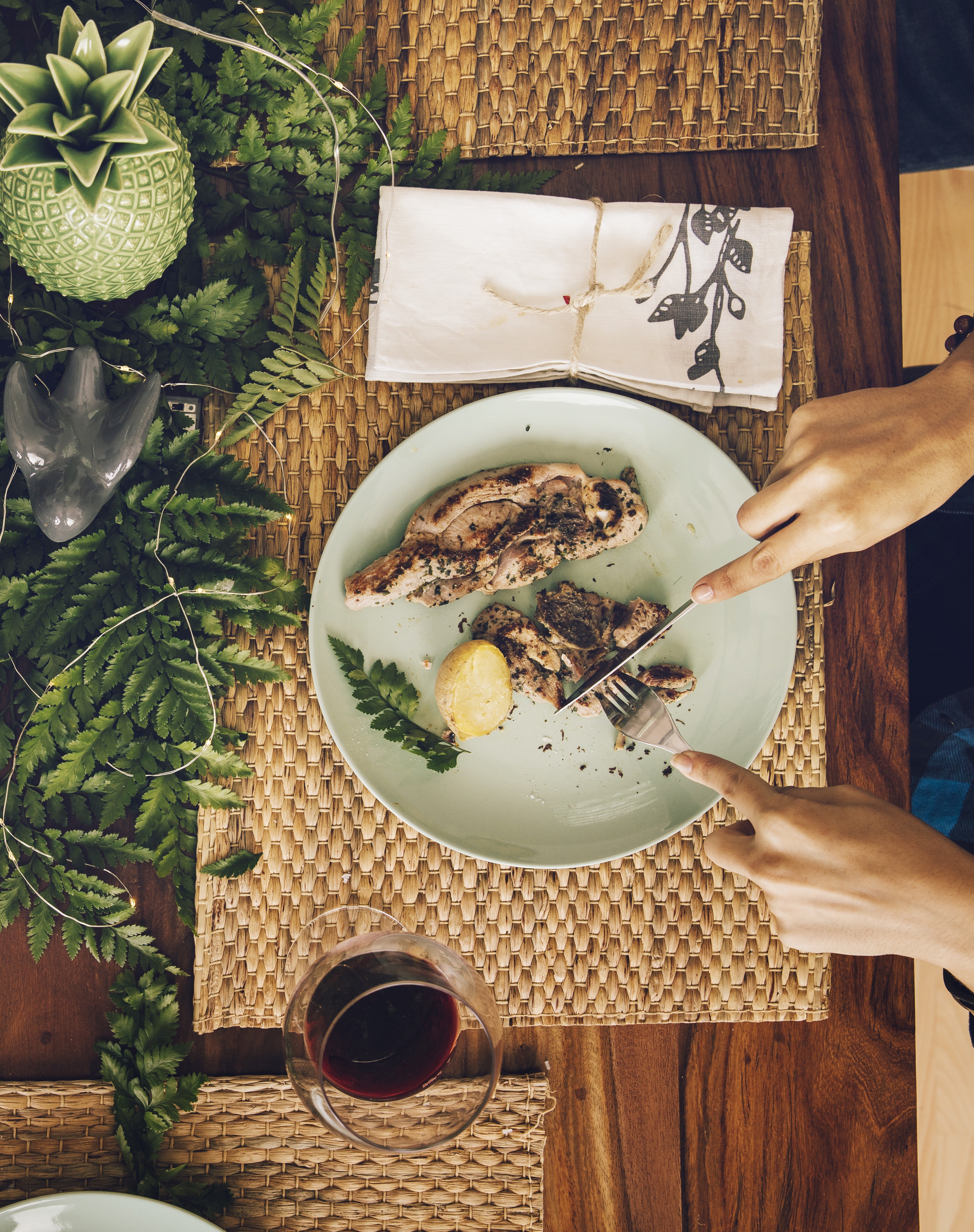 Eco-friendly restaurant food